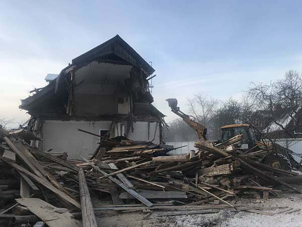 Демонтаж домов