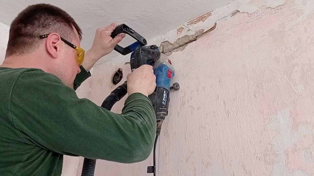 Штробление стен